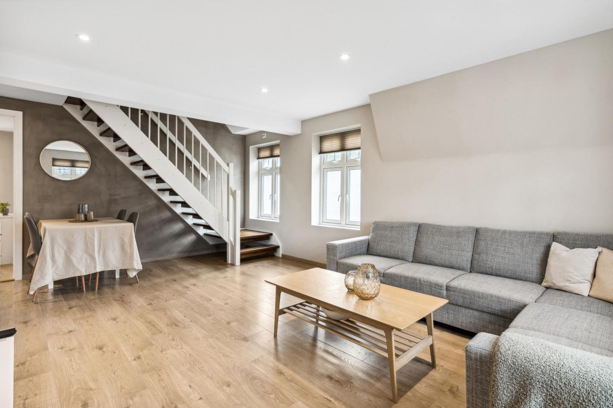 Stylish & Bright Penthouse - Office - 5 Star Location! Apartman Egersund Kültér fotó